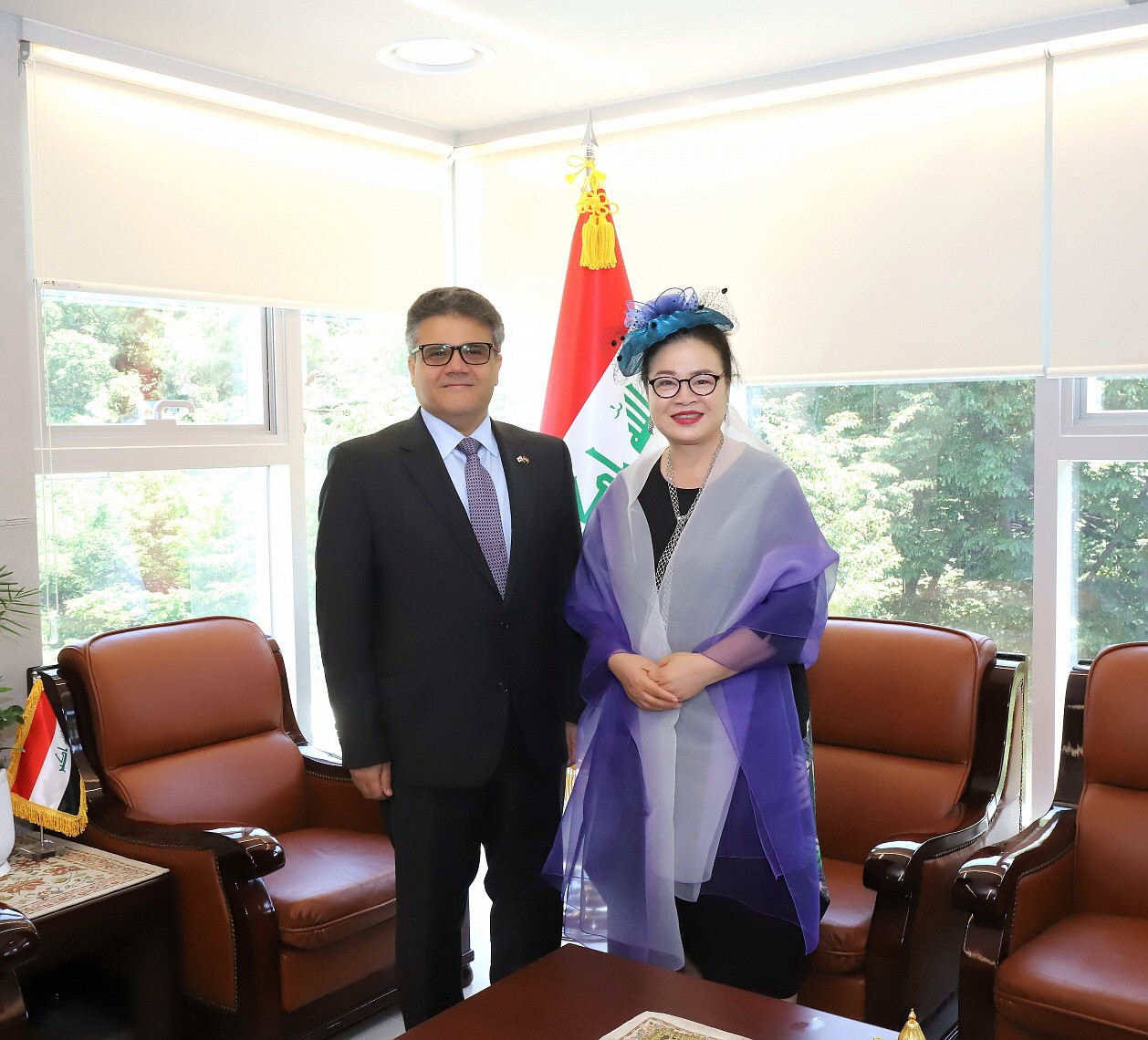Exclusive Interview with H.E. Mohammad Al-Muntafeki